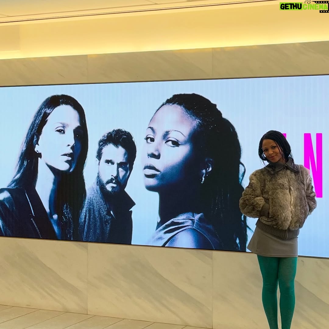 Myha'la - 24.6K Likes - Yall never seen a diva ring the bell? @nyse