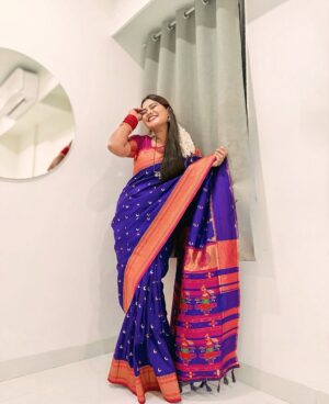 Namrata Sambherao Instagram - 💙 माझं साडी प्रेम 🩷

Pc: by myself 

#actress #saree #tradition #love