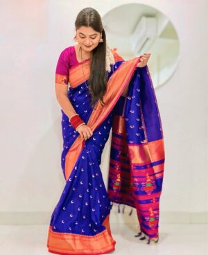 Namrata Sambherao Instagram - 💙 माझं साडी प्रेम 🩷

Pc: by myself 

#actress #saree #tradition #love
