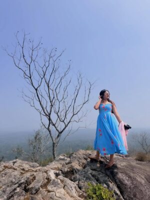 Namratha Gowda Instagram - Mood: Needed some out of town air. 🦋

@evolvebackcoorg 

Dress: @co_indira