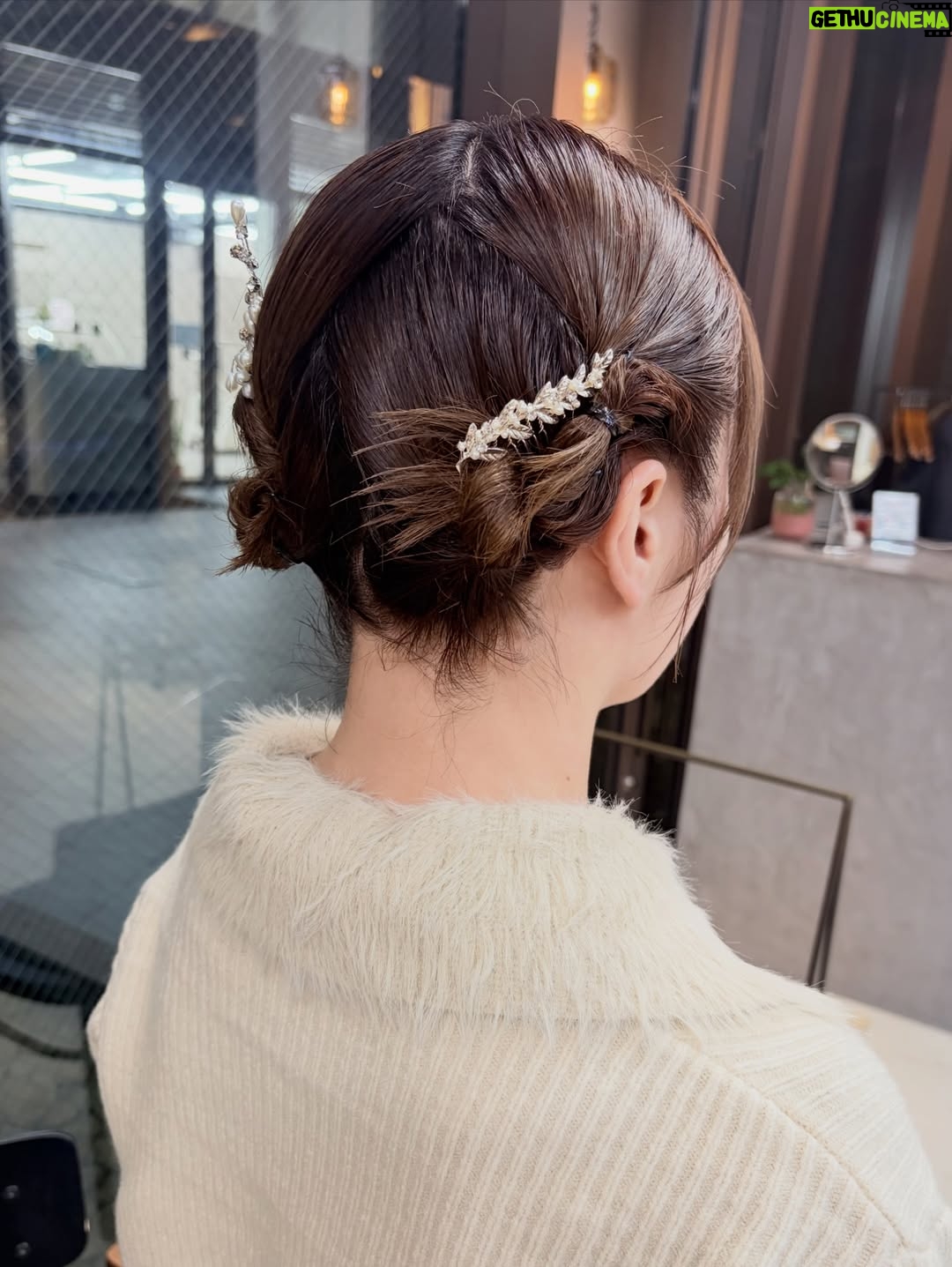 Natsumi Takagi - 13K Likes - 今回のヘアアレンジは、
@hase_short さんにお願いしました💛💛

カット、カラーも天才だけど、ヘアアレンジも天才すぎる😭

急遽だったのに素敵なアレンジありがとうございました✨