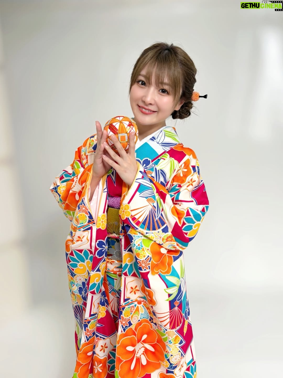 Natsumi Takagi - 9.7K Likes - やっぽーい2026🐴🎍👌

明けましておめでとうございます！
素敵な一年になりますように。

#happynewyear2026