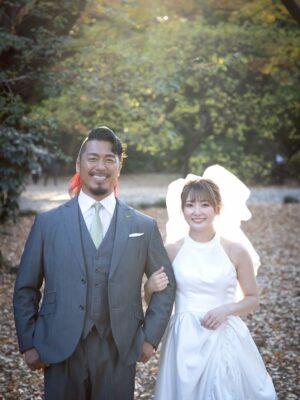 Natsumi Takagi Instagram - 改めまして、わたくしごとではありますが、このたび新日本プロレスの鷹木信悟選手と結婚いたしました事をご報告させていただきます💍
たくさんの温かいメッセージ心から感謝致します🥲
応援してくださっている皆さま、お世話になっている皆さまのおかげで今の私がいます。
これからも初心と感謝の気持ちを忘れず、
プロレスラーとして夢を届けられる存在でいられるよう、より一層精進してまいります!
いつでもまっすぐしか進めない不器用で猪突猛進な私ですが、そんな私を大きく受け止めてくれる素敵なタッグパートナーに出会えました。
これまで私たちを応援してくださっていた皆さまに、応援してきて良かったと思ってもらえるような、そして誇りに思えるような素敵な夫婦を目指します。
これからも温かく見守っていただけると幸いです💛
元気ハツラツな強い女性になるぞー!
これからもよろしくねっ👌
なつぽい