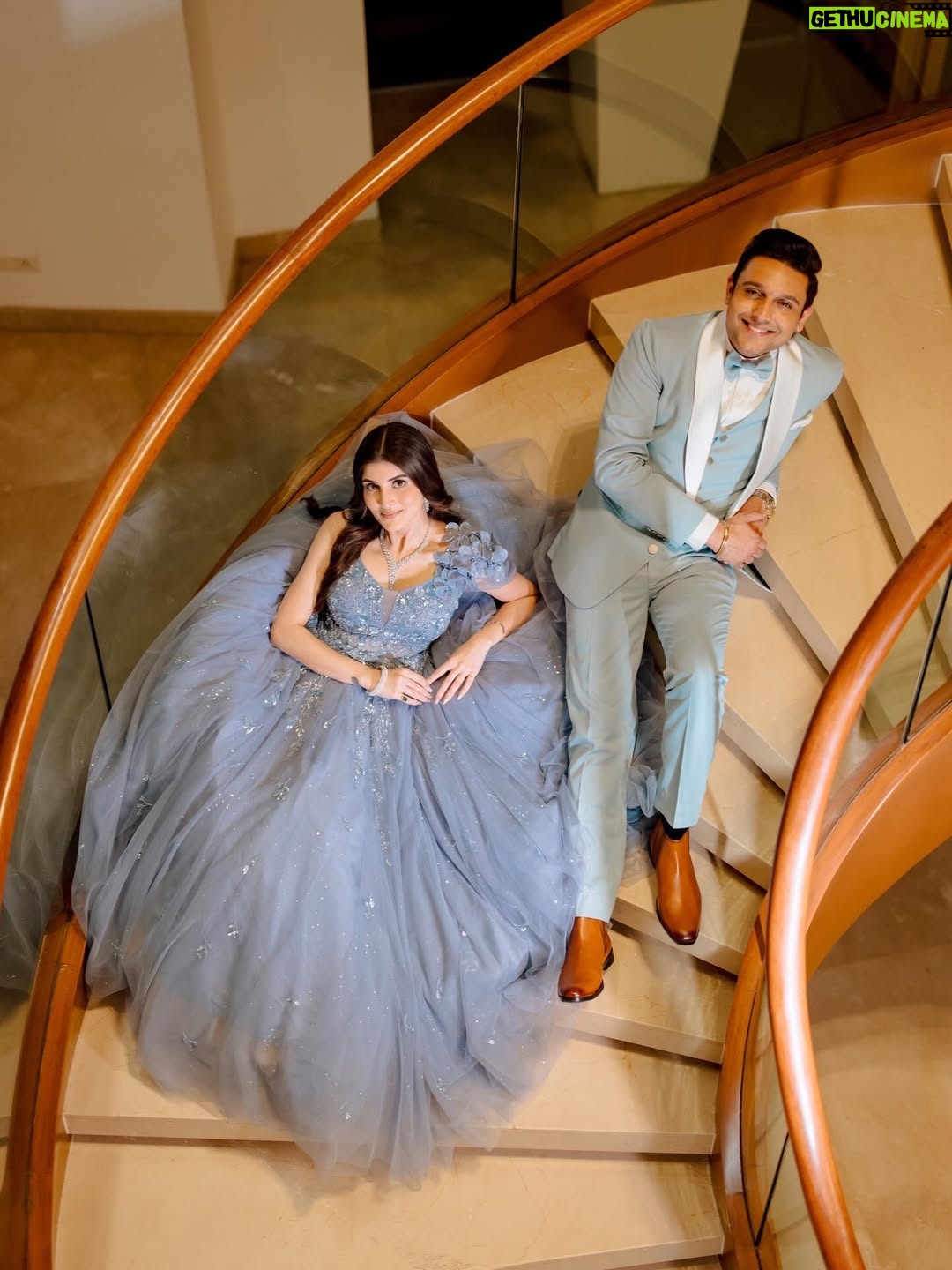 Navika Kotia - 92.1K Likes - Officially in our Fiancée Era! 💍♥️

{engaged, enagement ceremony, fiance, love, wedding, couple, celebration, marriage, 2026weddings}