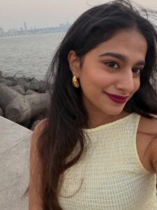 Actress Nayanthara Chakravarthy HD Photos and Wallpapers December 2025