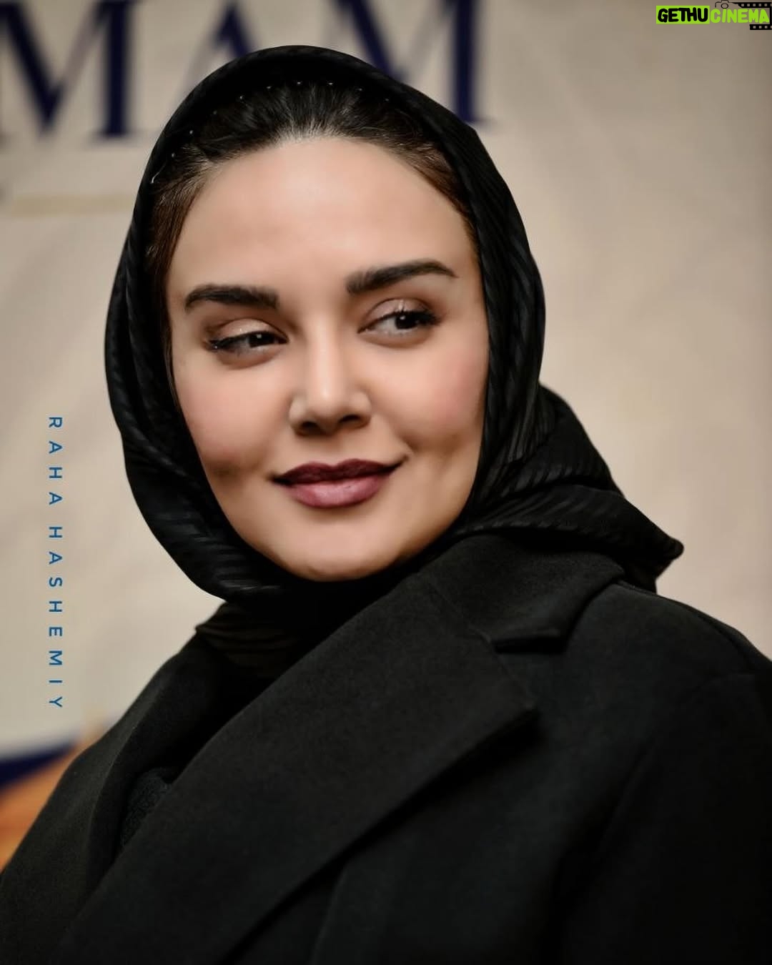 Neda Ghasemi - 44K Likes - Homamfestival 

Photo by: @raaha_hashemiy 🌱