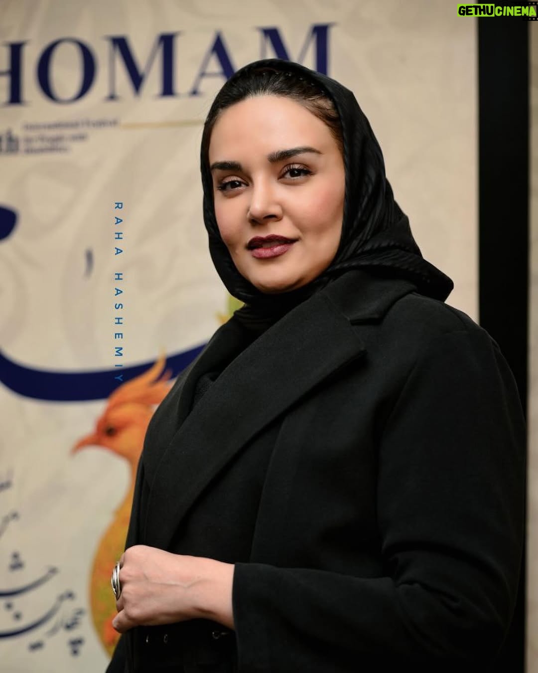 Neda Ghasemi - 44K Likes - Homamfestival 

Photo by: @raaha_hashemiy 🌱