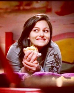 Nehalaxmi Iyer Instagram - #2016rewind — a year that didn’t just pass by, it defined me ✨
Most of my life back then revolved around shooting for Ishqbaaz 🎬 — early call times, endless scenes, emotional arcs, laughter between takes and memories that still feel so alive. That show wasn’t just work, it was home, and the journey of being part of such an iconic Indian television show changed me forever.

A huge part of that phase was @officialsurbhic 🤍
We didn’t just share screen space, we shared a room, routines, conversations, dreams, real-life lessons and being each other’s strength on exhausting days — that bond was pure, real and unforgettable. Some friendships are made on sets, but only a few turn into lifelong chapters.

2016 was also about travel, fun, exploration and living in the moment ✈️
Quick getaways between shoots, stolen breaks, candid selfies, snapchat filters, mirror selfies, and that beautiful feeling of being young, ambitious and fully present. It was the year of creating memories while chasing dreams.

And then came a milestone birthday celebration 🎉 — surrounded by love, gratitude and the people who mattered the most. No matter how busy life got, family remained my constant, my grounding force, my safe space. Their presence made every success sweeter and every tough day easier.

Looking back, 2016 was magic —
✨ Ishqbaaz
✨ growth
✨ friendships
✨ family
✨ travel
✨ memories that still make me smile

Forever grateful for that era, that energy and that version of me 🤍

#Ishqbaaz #surbhichandna #surbhijyoti 
#actor