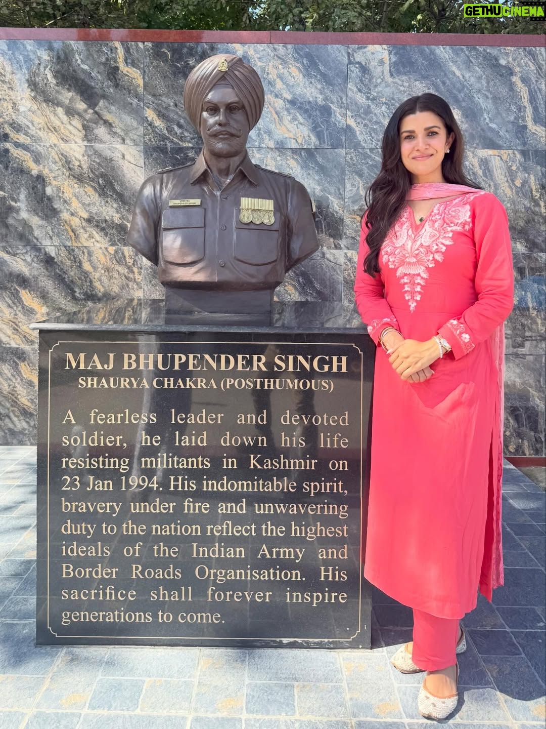 Nimrat Kaur - 49.9K Likes - It’s been 32 years since Papa left us in service of the nation. A self made son of the soil, a peerless husband and father, and beyond everything, a lion-heart soldier who feared nothing, not even death we were told, in his final moments. Forever grateful to the Indian Army and the administration to have immortalised Papa’s name on the soil he was born in Ganganagar and where he breathed his last in Kashmir valley. His sacrifice, courage, values and grit live on in the memories of his brother soldiers and us all…
Remembering Papa more today than every other day and praying for every soldier who’s lost their lives in action…
Honoured to always be known as Major Bhupender’s daughter.
