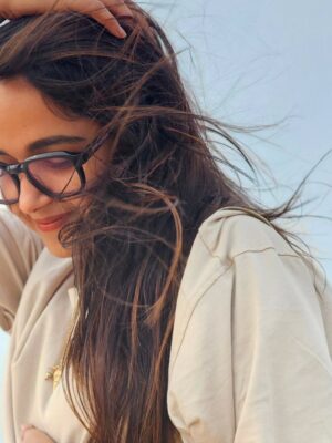 Nisha Ravikrishnan Instagram - ತಪಾಸಣೆ ಶುರು !! 🙈

Pc: nanna sakhi😘 @anvithasagar 
#nimmanisharkn
