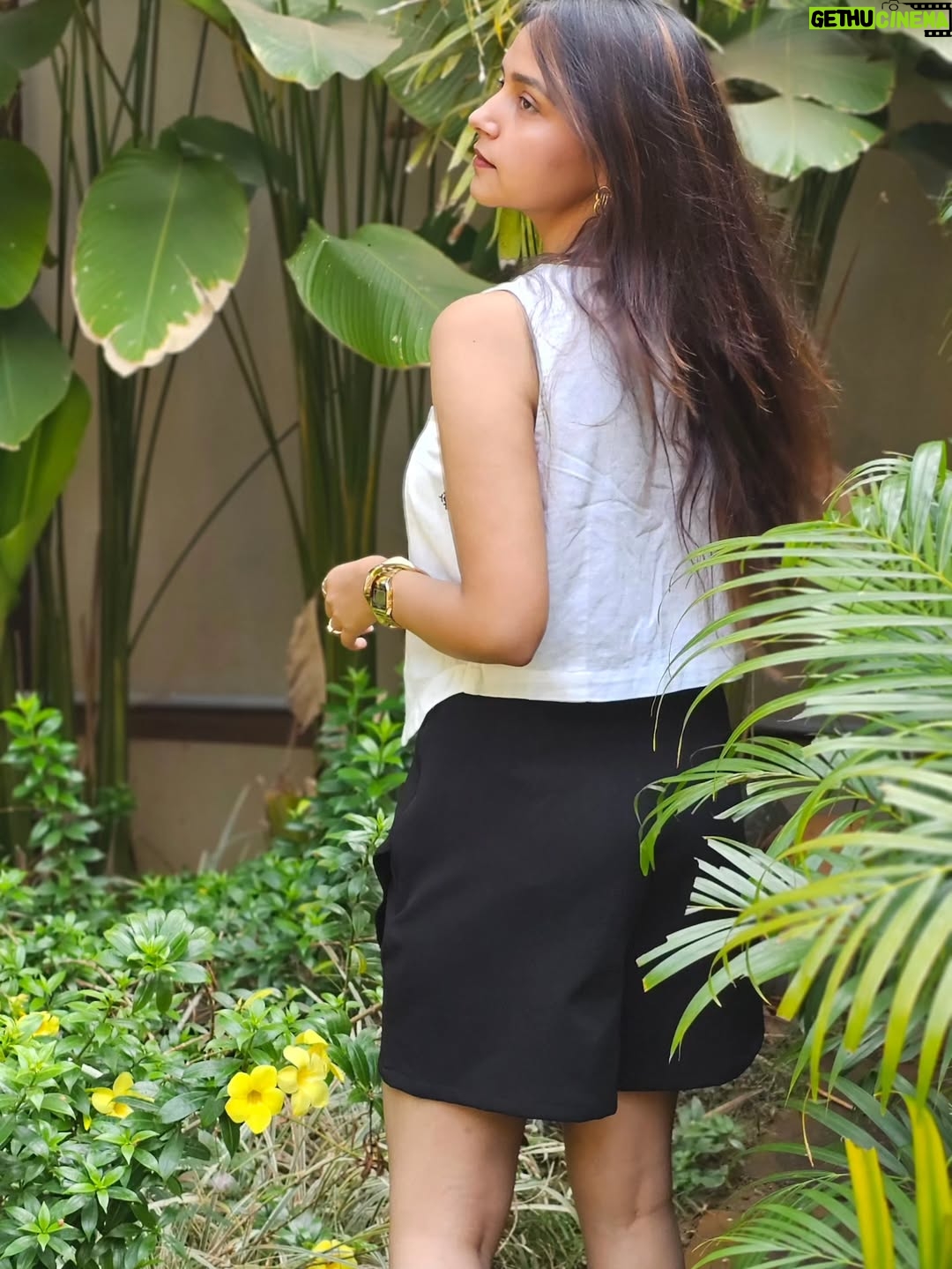 Nisha Ravikrishnan - 153.1K Likes - ಹೇಳಲಾಗದು!! 🤫🫣
Pc : sakhi 😘 @anvithasagar

📍@edenembercastle

#nimmanisharkn