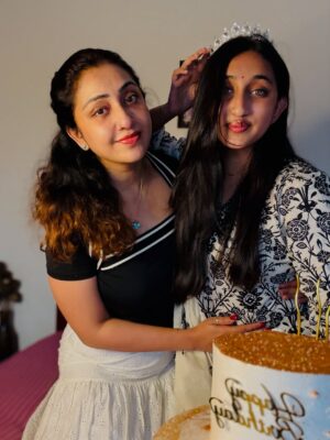 Nithya Das Instagram - Happy birthday to my greatest dream come true!! You’re not just my love you’re my happiness, my inspiration and my greatest blessing🧿🧿 Cake: @super__fluffy