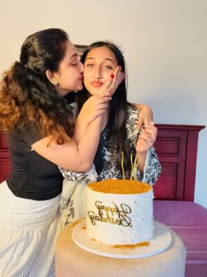 Nithya Das Instagram - Happy birthday to my greatest dream come true!! You’re not just my love you’re my happiness, my inspiration and my greatest blessing🧿🧿 Cake: @super__fluffy