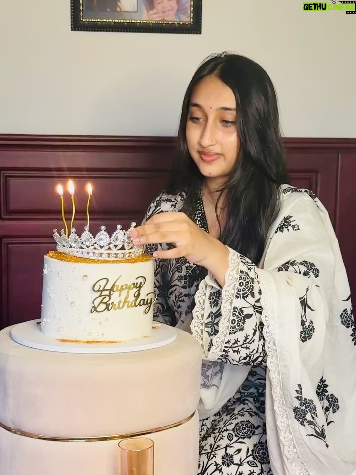 Nithya Das - 26.8K Likes - Happy birthday to my greatest dream come true!! You’re not just my love you’re my happiness, my inspiration and my greatest blessing🧿🧿 Cake: @super__fluffy