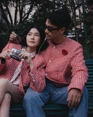 Oranicha Krinchai Instagram - Preview Couple Looks for Valentine’s 🩷 ต้อนรับเทศกาลแห่งความรักกับ JASPAL THE EDIT x PROUD & TAN ‘Sharing Is Caring’ คอลเลกชันพิเศษร่วมกับสไตล์ไอคอนคู่รัก พราว–อรณิชา @proud_olives และ แทน–ลิปตพัลลภ @tanlipta อินสไปร์จากไลฟ์สไตล์แบบปารีเซียงสู่ไอเทมดีไซน์ร่วมสมัย ตอบโจทย์เทศกาลวาเลนไทน์นี้ได้เป็นอย่างดี

📌 วางจำหน่าย 6 ก.พ. 69 ที่ร้าน JASPAL ทุกสาขาและออนไลน์
✨ สมาชิก JPS X ช้อปก่อนใคร วันที่ 5 ก.พ. 69
✨ สมาชิก JPS Club รับคะแนน X2 ระหว่างวันที่ 5–11 ก.พ. 69

*T&C apply

#Jaspal #JaspalOfficial #JaspalxProudTan
