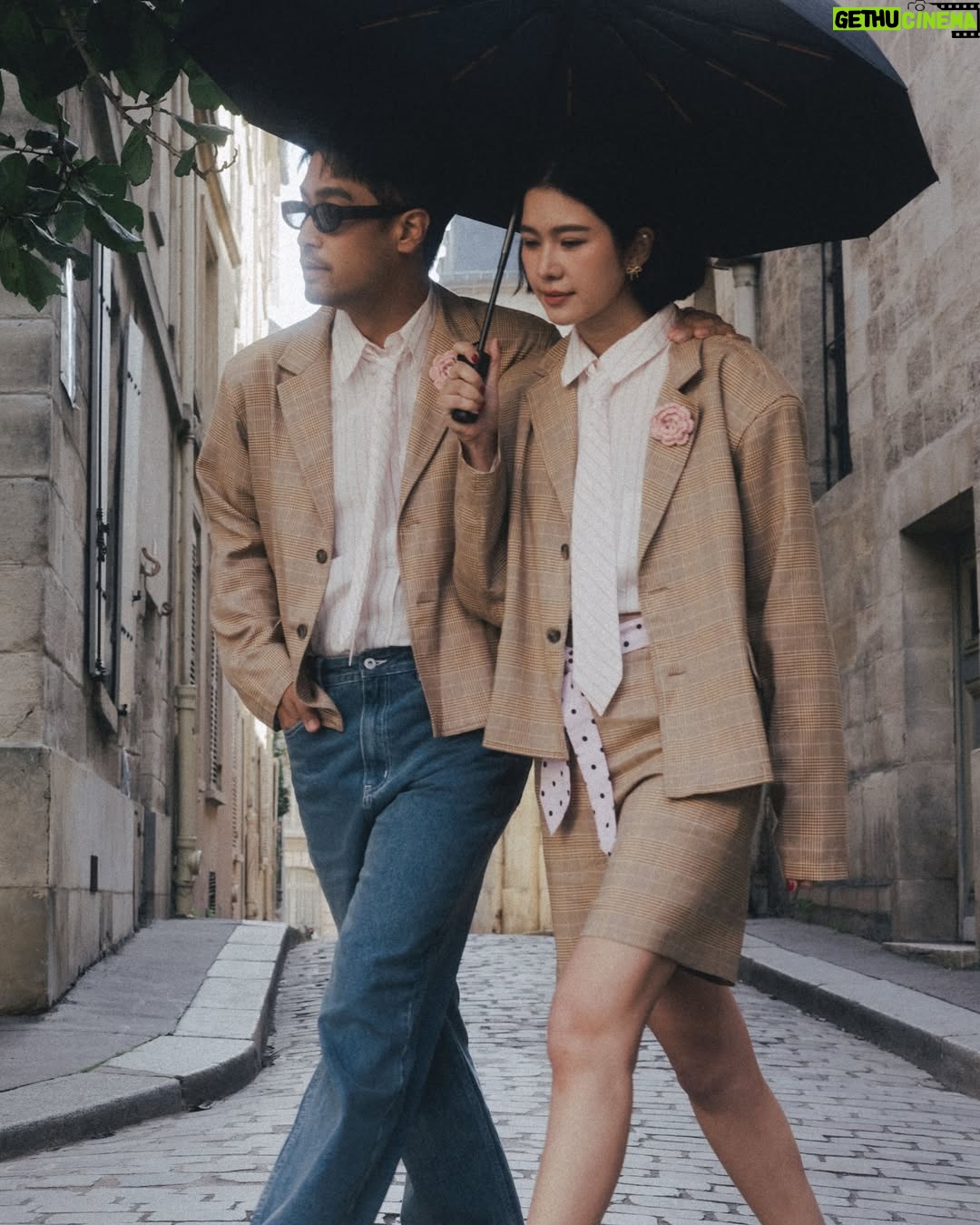 Oranicha Krinchai - 7.1K Likes - Preview Couple Looks for Valentine’s 🩷 ต้อนรับเทศกาลแห่งความรักกับ JASPAL THE EDIT x PROUD & TAN ‘Sharing Is Caring’ คอลเลกชันพิเศษร่วมกับสไตล์ไอคอนคู่รัก พราว–อรณิชา @proud_olives และ แทน–ลิปตพัลลภ @tanlipta อินสไปร์จากไลฟ์สไตล์แบบปารีเซียงสู่ไอเทมดีไซน์ร่วมสมัย ตอบโจทย์เทศกาลวาเลนไทน์นี้ได้เป็นอย่างดี

📌 วางจำหน่าย 6 ก.พ. 69 ที่ร้าน JASPAL ทุกสาขาและออนไลน์
✨ สมาชิก JPS X ช้อปก่อนใคร วันที่ 5 ก.พ. 69
✨ สมาชิก JPS Club รับคะแนน X2 ระหว่างวันที่ 5–11 ก.พ. 69

*T&C apply

#Jaspal #JaspalOfficial #JaspalxProudTan