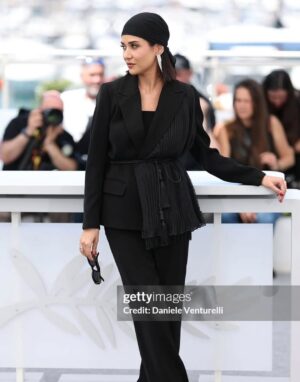 Parinaz Izadyar Instagram - Cannes film festival 2025, Photocall
Woman and Child 
Saeed Roustaee

Outfit by @ghazalrajabian 
Jewelry by @hassanzadeh_jewelry 
MakeUp by @maryamraoof_official