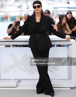 Parinaz Izadyar Instagram - Cannes film festival 2025, Photocall
Woman and Child 
Saeed Roustaee

Outfit by @ghazalrajabian 
Jewelry by @hassanzadeh_jewelry 
MakeUp by @maryamraoof_official