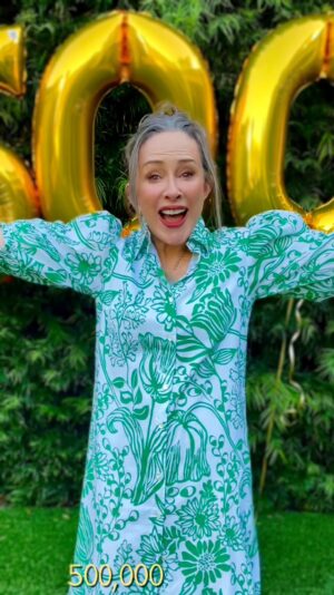 Patricia Heaton Instagram - Half a million hearts 🫶 Feeling so grateful and having the best time with all of you! 🤍 #connection #socialmedia #sharingideas