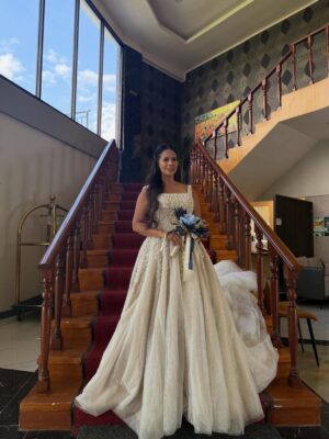 Patricia Javier Instagram - Behind the scenes of the movie “Ora’s De Peridgo “ Directed by @direkneal actors @jaymanalo , BembolRocco and Patricia Javier HMUP @mjildefonso wedding gown designer @bonaobracouture location @bluehotelporac