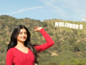 Payal Gaming Instagram - Meet me at the Hollywood sign