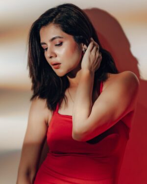 Payel Sarkar Instagram - Simply me ✨

Clicked by @hashtag_piksography