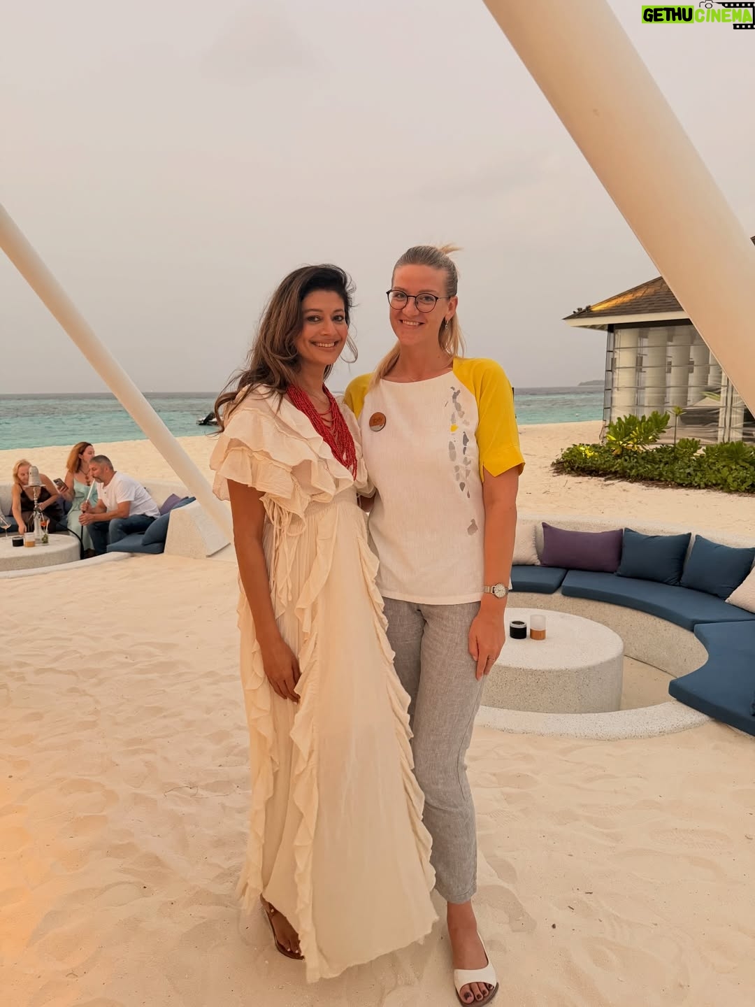 Pooja Batra - 25.8K Likes - Finding my glow as the sun dips right into the turquoise waters of the #Maldives 🧘‍♀️🌊. It’s perfect as is at @avanimaldives 
#housereef #atoll #firstholiday #2026