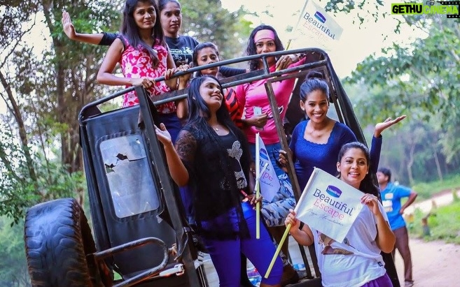Pooja Umashankar - 2.9K Likes - A little throw back to Safari memories ☺️♥️