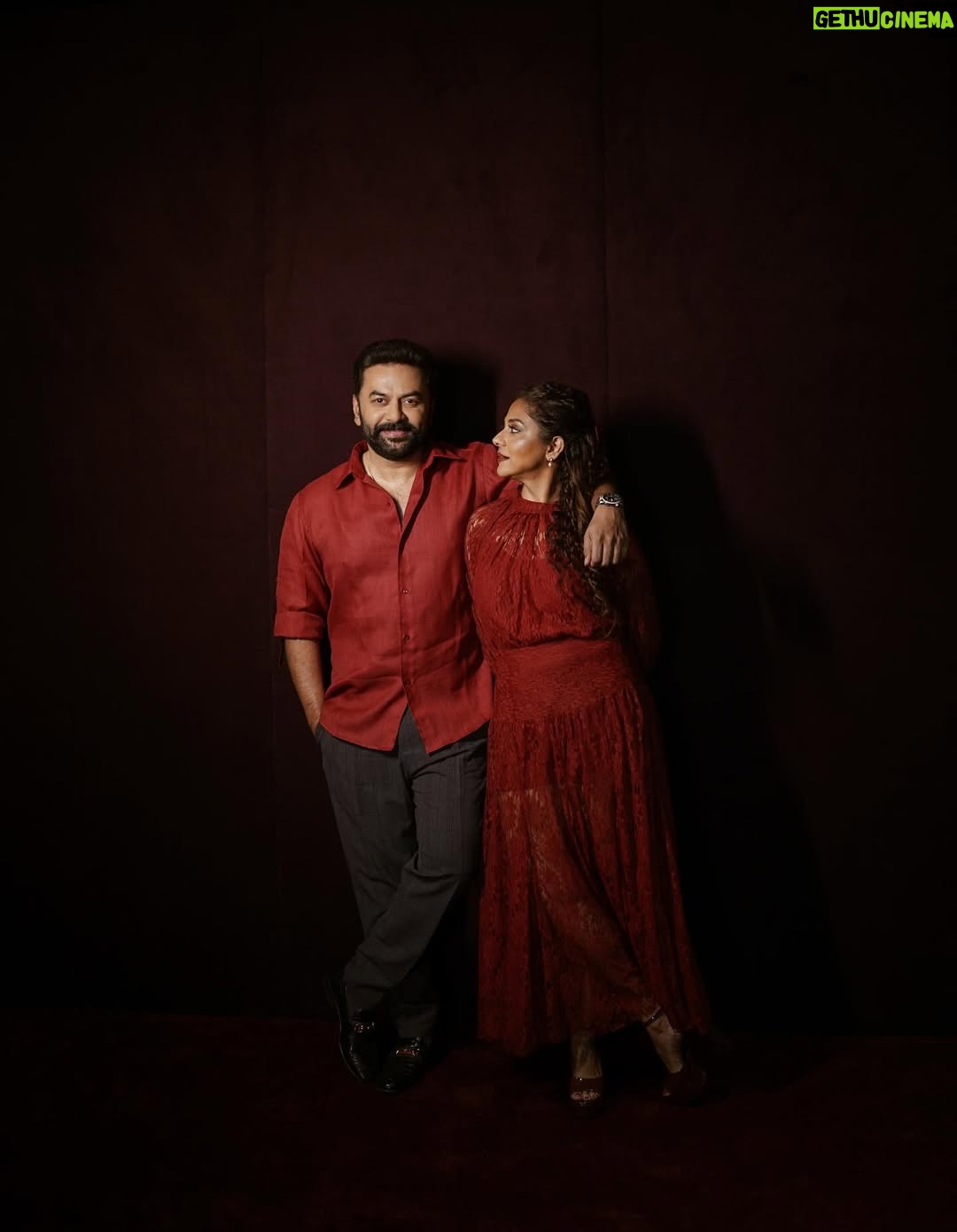 Poornima Indrajith - 201.4K Likes - Thank you for the endless love and warm wishes. Forever grateful. #23yearswithmybestfriend 
🧿🧿🧿
Wearing custom bespoke Pranaah, made with love.

Pic:  @yaami____