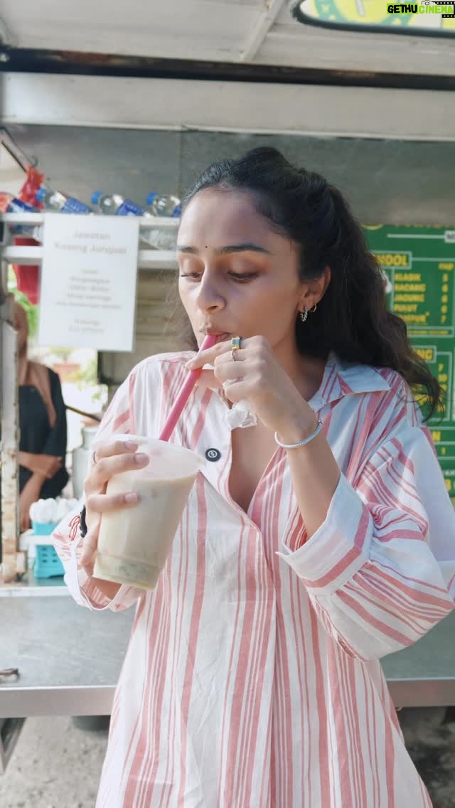 Pragathi Guruprasad - 33.7K Likes - dreaming about maggi, iced Milo, and now chendol 😋🧋