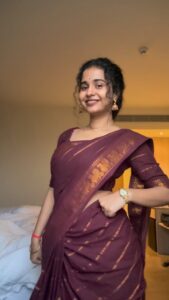 Actress Prathana Nathan HD Photos and Wallpapers January 2026