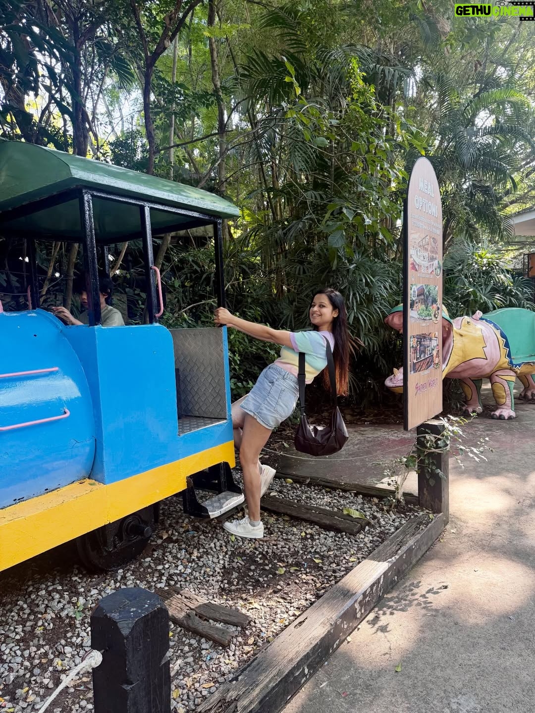 Priya Choudhury - 19.5K Likes - Some places give you photos, others give you feelings. Safari World Bangkok gave us both. A day filled with curiosity, smiles, and moments that felt alive. Grateful for experiences that turn into beautiful memories 🌿🐾🦒🦓🦁🐅