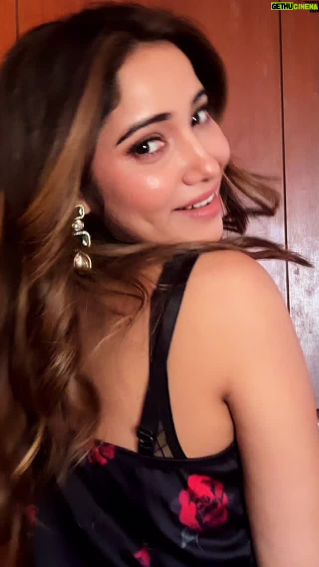 Priya Mishra - 12.7K Likes - ❤️❤️