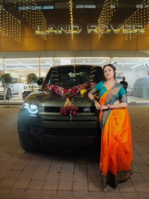 Priyanka KD Instagram - Be a self Made - My one of the bucket list Dream come true on my birthday self gift 🎁 02/02/2026 . Own way own hard work …..New Key, New Journey, same one ! With आई बाबा 🙏🏻 तुमच्या आशिर्वादाने झाल thank you ❤️🥹

बडे सपने बड़ी बड़ी मुश्किलों को पार करने के बाद ही पूरे होते है ! 

मराठी मुलगी हूँ तो मराठी style में ही धमाका होना चाहिए…..#defender #priyankakholgade #mumbai #dreamcometrue #dreamcars