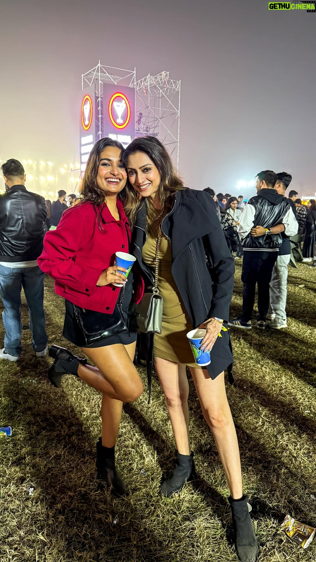 Priyanka Mondal - 2.7K Likes - what a night 🔥✨🙌🏼

#apdhillonconcert #apdhillon #concertreel #concertvibes #trending 

[AP Dhillon, AP Dhillon concert, winter concert, concert 2025, winter concert, winter looks, fit check, ootn, friends, trending]