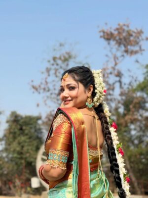 Priyanka Nalkari Instagram - #memyselfmine #selflove #priyankanalkari #instagram #sindhujaakshi