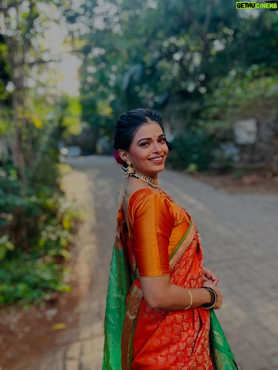 Priyanka Tendolkar - 10.8K Likes - 🧡
.
.
Makeup- @rohan_shinde4 
Hair- @sanjana_patil165 @official_sanjanapatil 
.
.
@star_pravah ✨