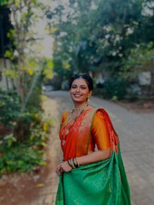 Priyanka Tendolkar Instagram - 🧡
.
.
Makeup- @rohan_shinde4 
Hair- @sanjana_patil165 @official_sanjanapatil 
.
.
@star_pravah ✨