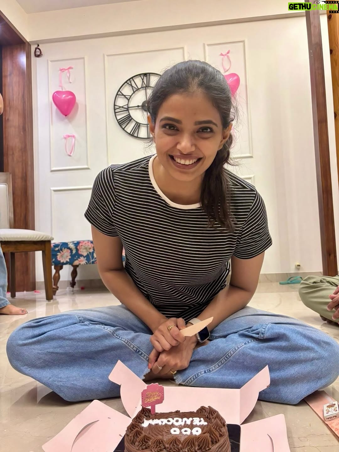 Priyanka Tendolkar - 30.9K Likes - Thank you for celebrating me growing old 🤩
.
❤️
.
#birthday #29/11 #grateful
