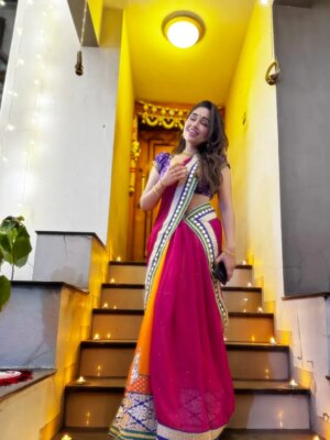 Purneima Day Instagram - Dripping elegance this Diwali... courtesy of mom 💃✨
.
#happydiwali❤️