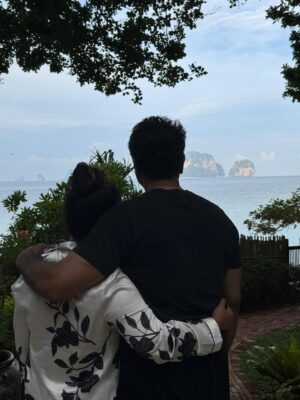 Raadhika Sarathkumar Instagram - Respect is one of the greatest expressions of love. To someone who I always bug🥰🥰🥰🥰🥰🥰Happy Anniversary 🥰❤️❤️❤️ @r_sarath_kumar
