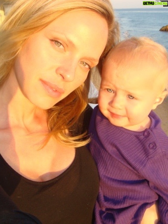 Rachel Roberts - 3.2K Likes - I blinked and you grew up! 
Happy 18th Birthday Ava! 
💫❤️💫❤️💫❤️💫❤️💫
I’m beyond grateful for the magical journey that is being your mama. Thank you for all the hugs and all the laughs and for getting to watch you grow into the woman you are becoming. I love you beyond words. 
I hope this trip around the sun is the best one yet! #aquariusseason♒️ @avaniccol