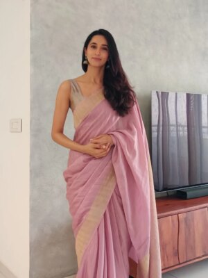 Radhika Narayan Instagram - Saree-nity! What say?