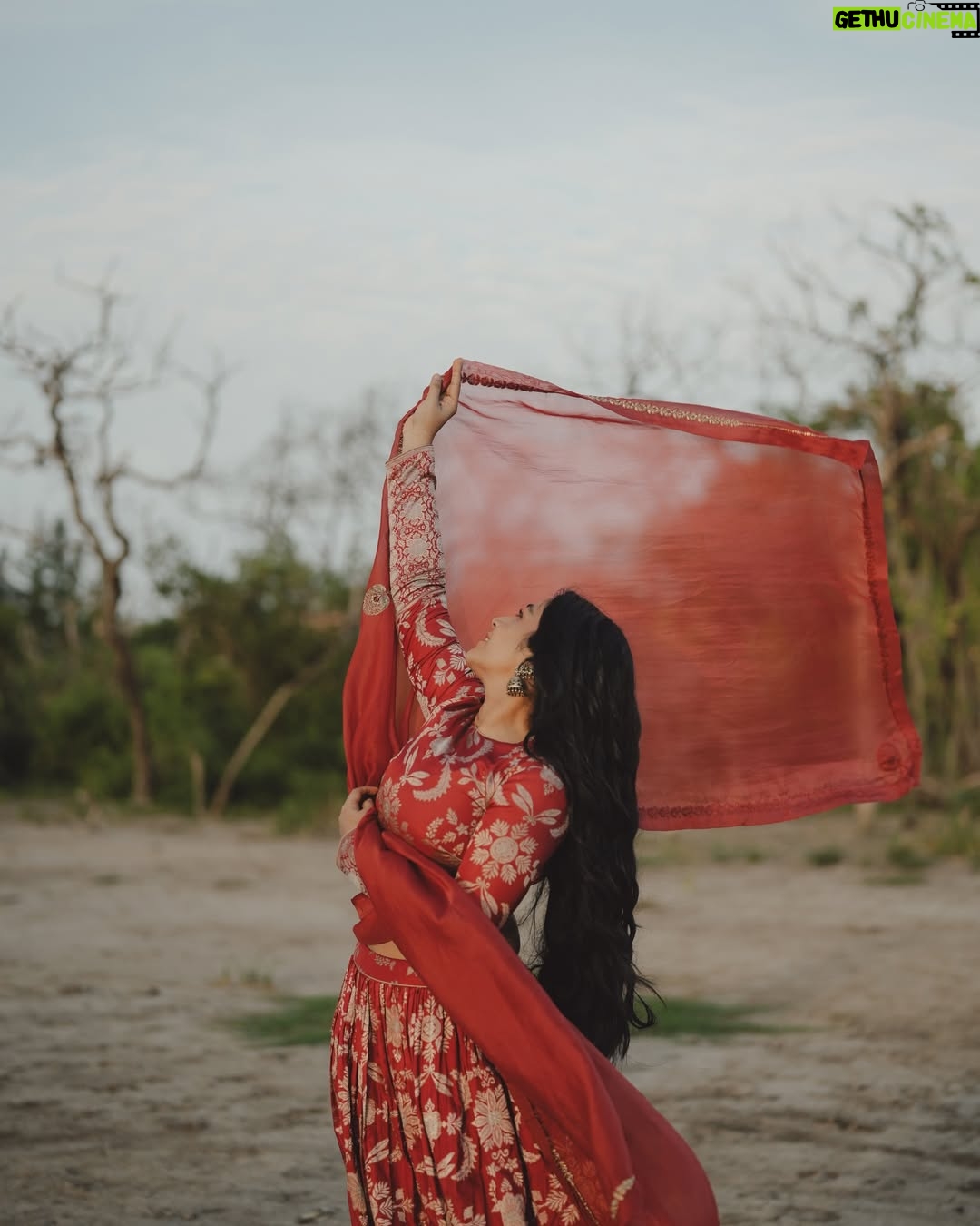 Rajisha Vijayan - 175.9K Likes - In the wilderness, she felt at home 🍁

Wearing : @raw_mango
Styling : @stylewithmay_ @mayzaideh_khalid
Photography: @merin__georg 
MUA : @vasan_makeupartist
Hair:@makeup_artist_aneeshmadhav_in

#rajishavijayan #photoshoot