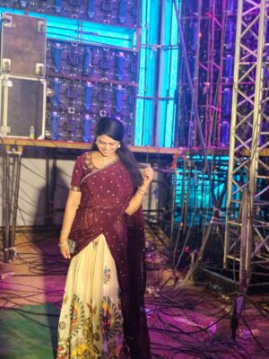 Ramya Behara Instagram - The struggle @sahithichaganti and I went through just to find decent lighting deserves an award 🤣

Outfit by @kowshiki_couture 💃🏻