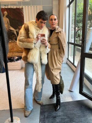 Raquel Sánchez Silva Instagram - Queridos míos… Muchas gracias por los recuerdos bonitos. Por estar siempre. 
❤️❤️❤️❤️❤️❤️
@alejandrogomezpalomo 
@lorenzocastillofe 
@luisonofreofficial 
@suotstudio 
@1800tequila_es 
@rakelitoh 
@dulcesafari
