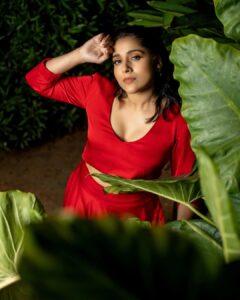 Actress Rashmi Gautam HD Photos and Wallpapers February 2026
