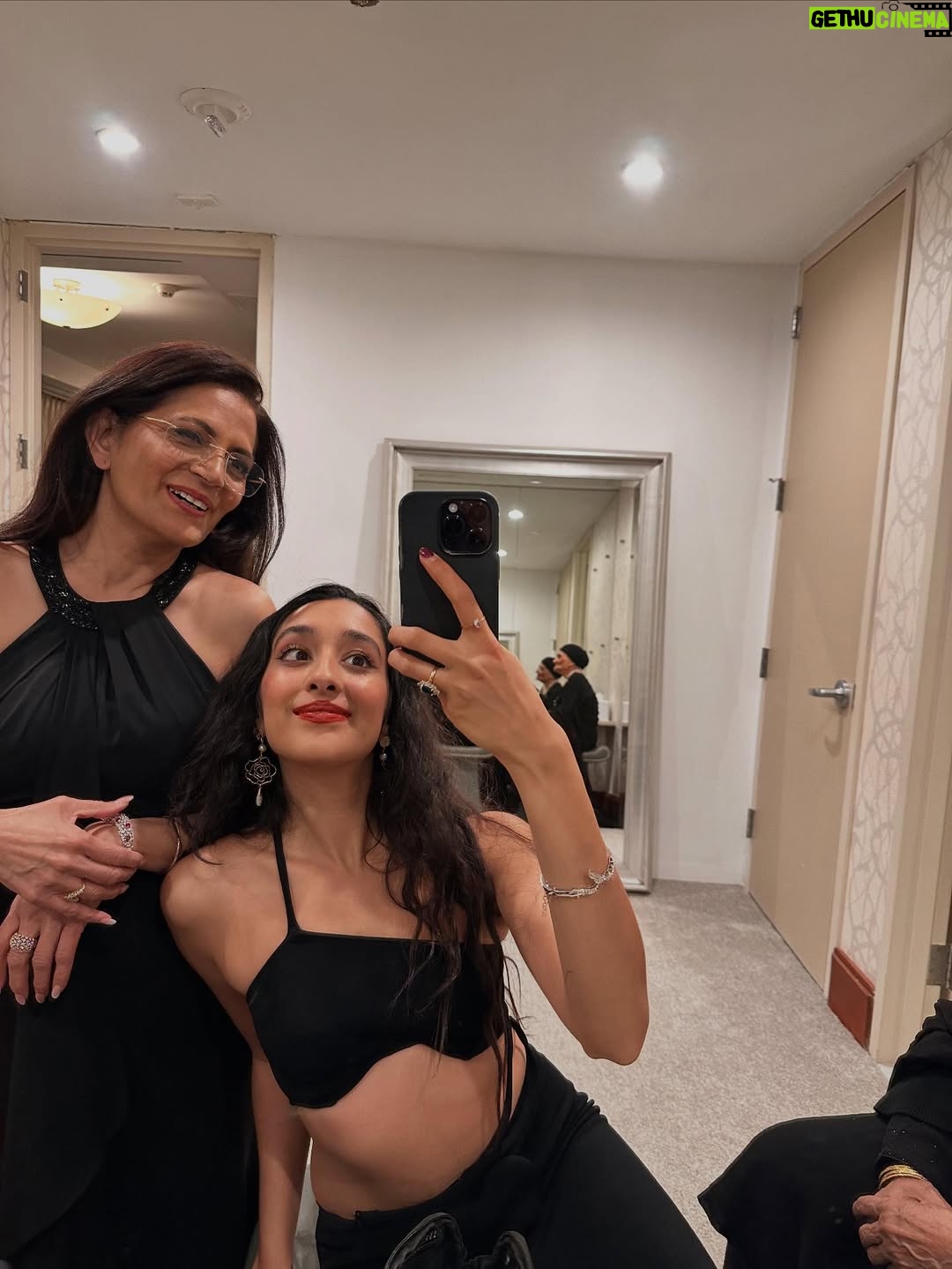 Raveena Aurora - 76.5K Likes - My most beautiful mother has passed on to the spirit side 💔🕊️

Mommy,
I don’t know. I just don’t know. I will never fully recover from this, I don’t think. Even with all the healing and support in the world, I will miss you and long for your hugs till the day I die. What a gift it was to be one of your caretakers during these heartbreaking and traumatic, but deeply spiritual, six months. What a gift to complete that circle as a daughter and give you an ounce of the care that I will spend lifetimes trying to repay to you. What a gift to wake up at 3:30 a.m. and pray with you every morning in the ICU room during the ambrosial hour these past two weeks- hoping to help your soul depart peacefully. What a gift that you taught me about spirit, about God, about the beauty of nature, about the eternal nature of all things, and how the soul never dies. So that I knew I could find you over and over and over again- in every flower, drop of water, and every particle in the sky. I cry and cry today, but I know one day I will be able to fully understand that all I have to do is close my eyes and be present, and you’ll be right there; just in a different form. Mama, your love, your spirit, your beauty- it was all so pure, and it purified me.

Death is a funny thing. No one can prepare you for unimaginable tragedy and loss like this, but I think the one thing death can do is lift the thin veil between the spirit world and the material world. And I felt it so deeply when I got to say goodbye to you. Somehow your soul helped make the most traumatic situation beautiful and graceful too. All the miracle messages you managed to write days before your death- of how God was holding your hand, how you got to have all the people you love around you singing prayers for an hour until you took your last breath, and how you guided us to all lie on the pavement at 3 a.m. on the way home from the hospital and look for you in the constellations. Born on a full moon, passed on a new moon full of stars. I know this will never be easy, but somehow you will make it poetic.

I love you till the day I die,
Raveeni