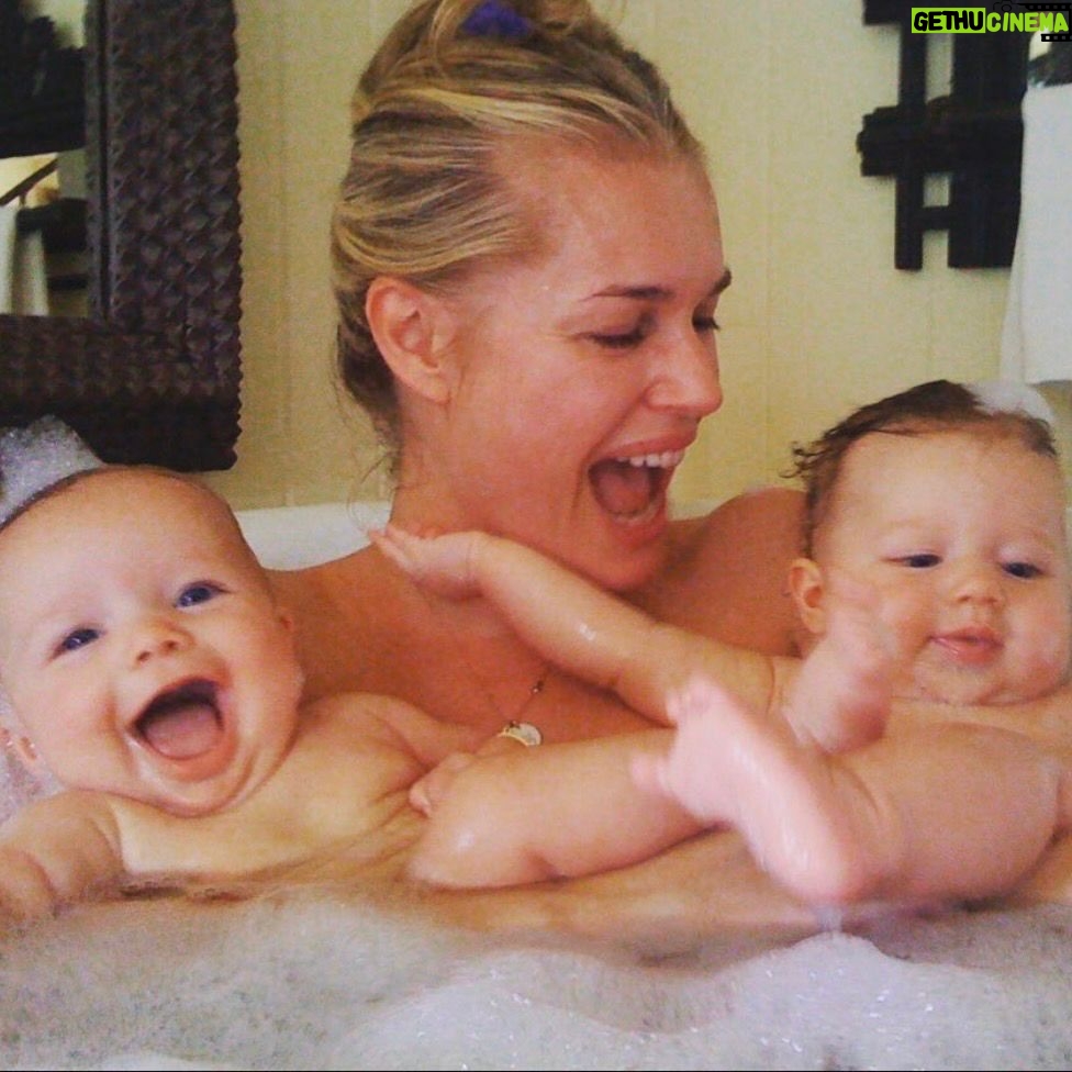 Rebecca Romijn - 40.4K Likes - These two are 17 today, how did that happen? Happy birthday Dolly and Charlie! 🤍