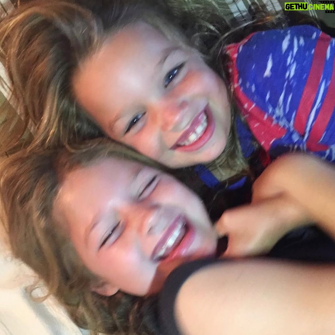 Rebecca Romijn - 40.4K Likes - These two are 17 today, how did that happen? Happy birthday Dolly and Charlie! 🤍